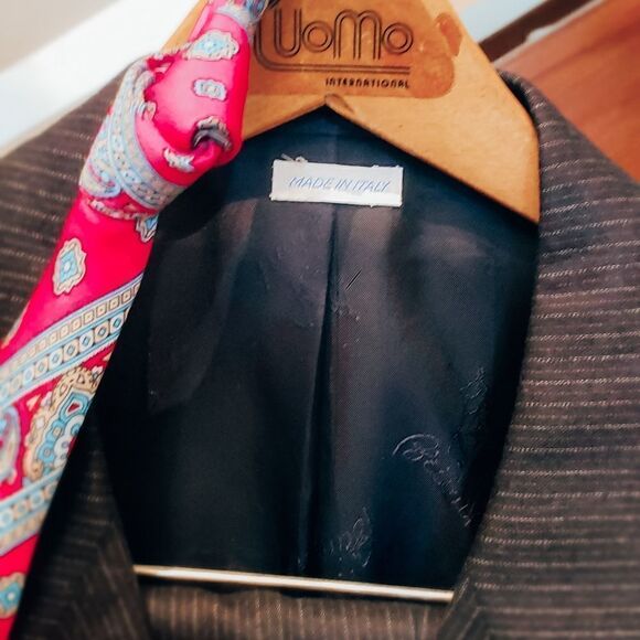 Pin Blue Suit Set - Picture 5 of 15